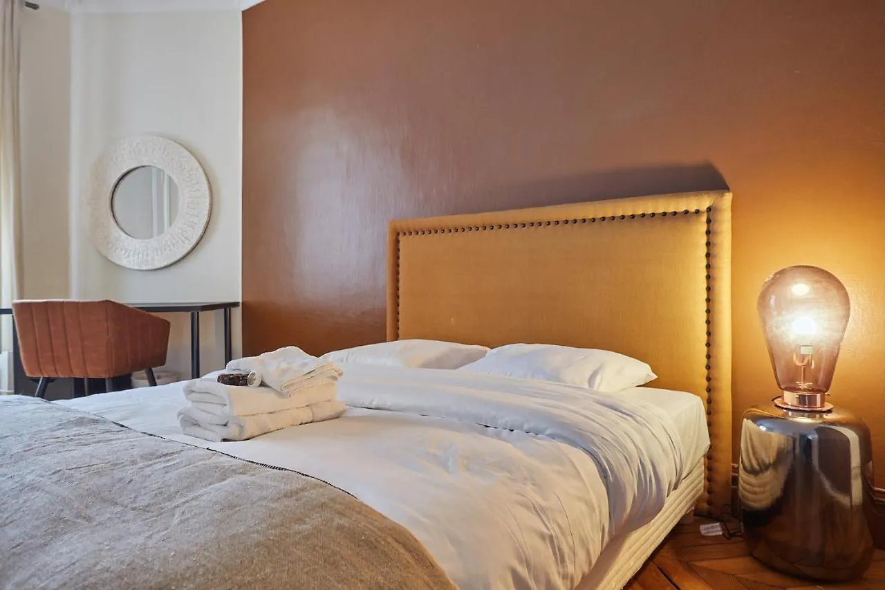 Apartment Residence Beaubourg Le Marais By Studio Prestige Paris France