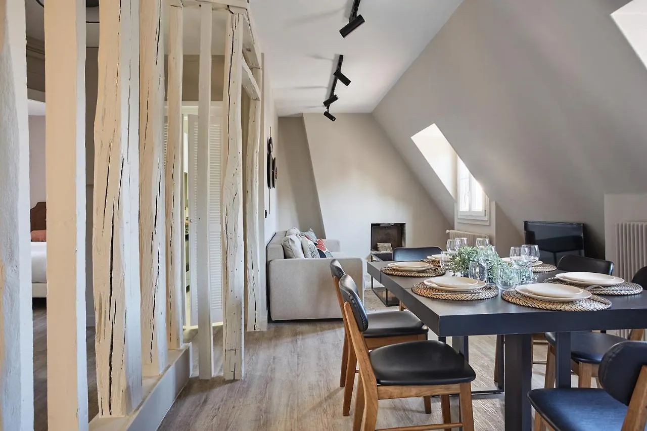 Apartment Residence Beaubourg Le Marais By Studio Prestige Paris