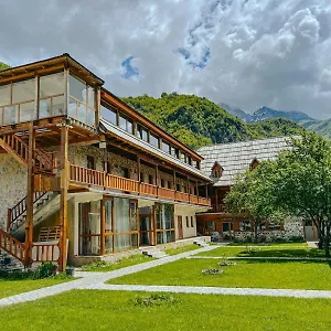  Alloggio per agriturismo Logu I Harushave Albania