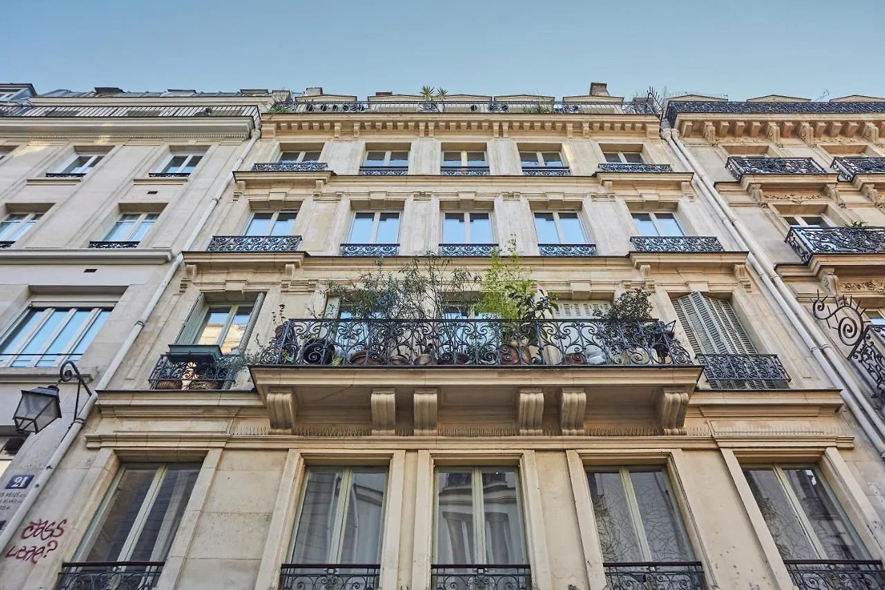 Apartment Residence Beaubourg Le Marais By Studio Prestige Paris