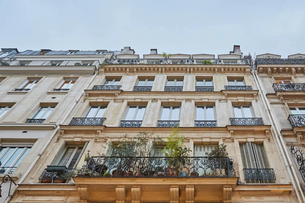 Residence Beaubourg Le Marais By Studio Prestige Paris