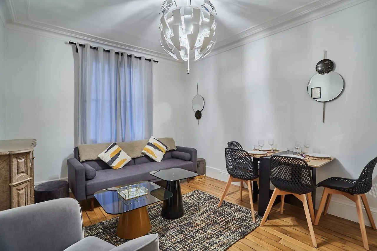 Residence Beaubourg Le Marais By Studio Prestige Paris