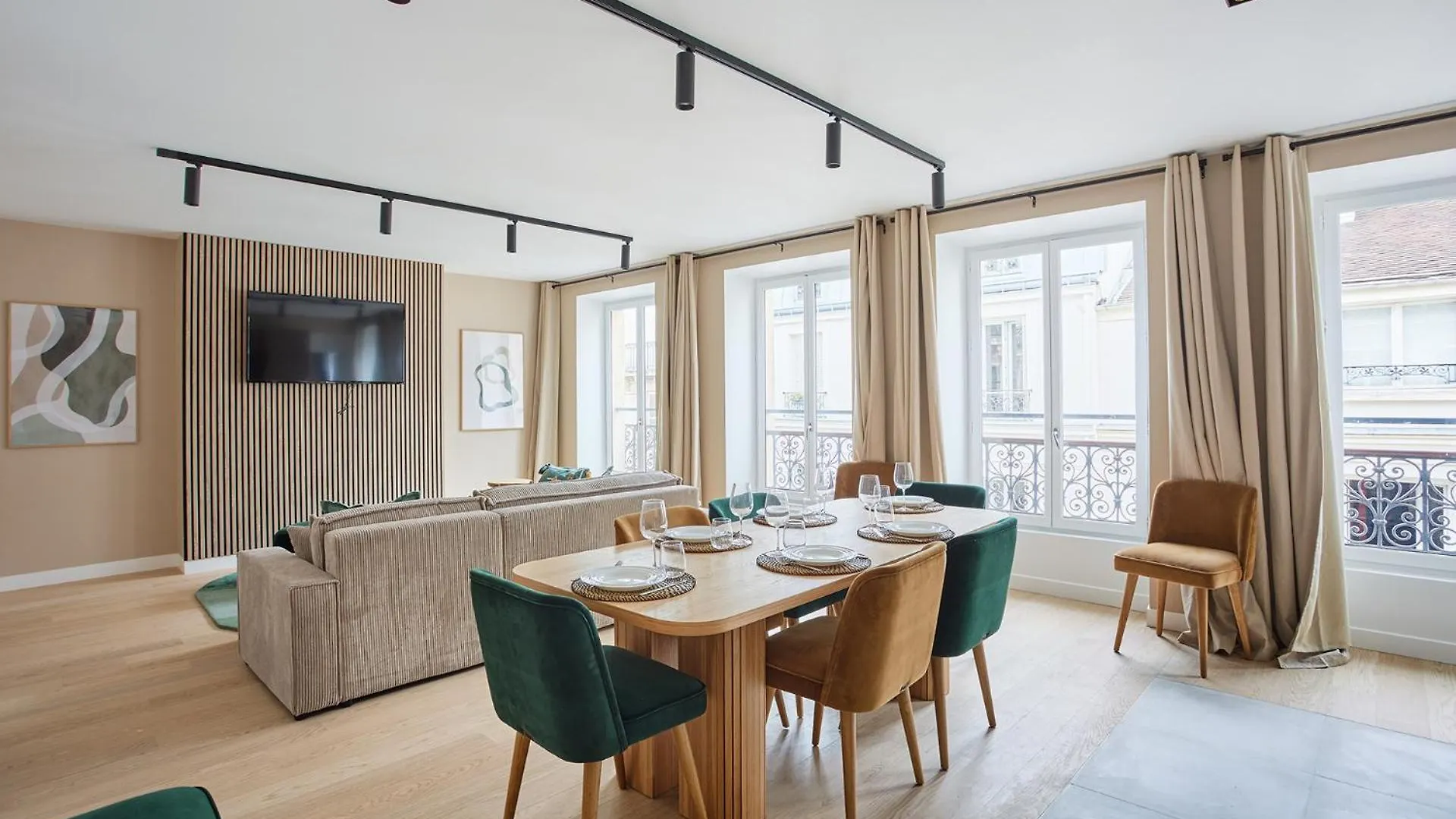 Apartment Residence Beaubourg Le Marais By Studio Prestige Paris